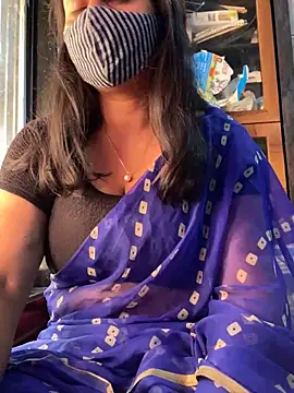 Haanikaur_saavi's cam snapshot