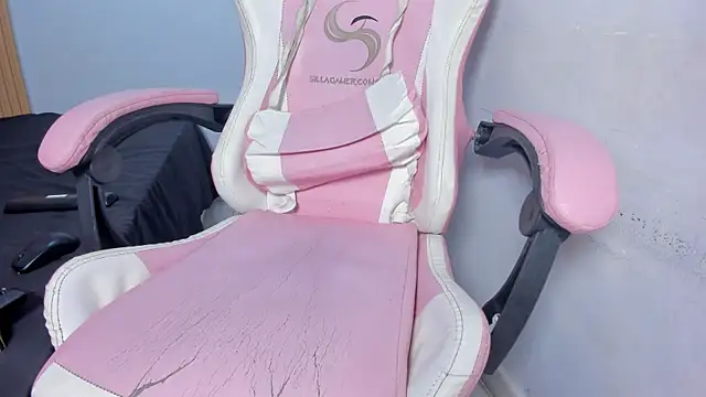 lunay_bigcock420's cam snapshot