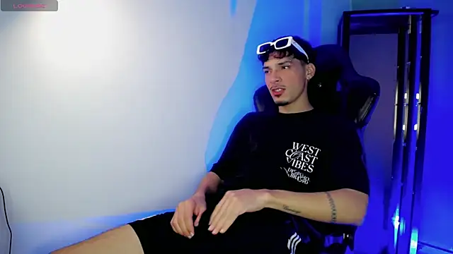 Yankeee_'s cam snapshot