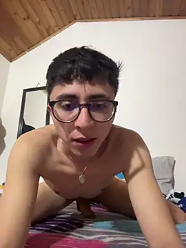 CamiRojas_boy's cam snapshot