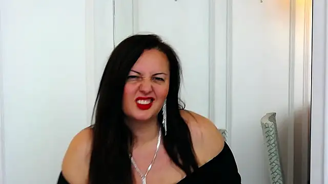 JudithCombs live sex cam