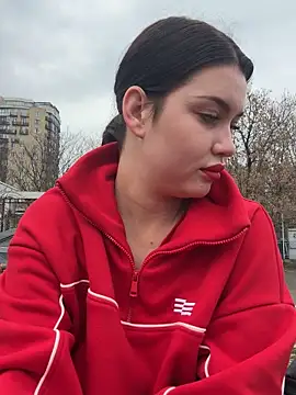 KikiWatson live sex cam