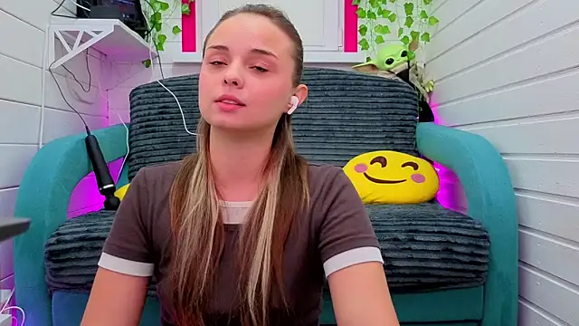 Misss_Vikk's cam snapshot