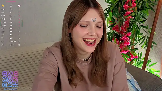 Lunabate live sex cam