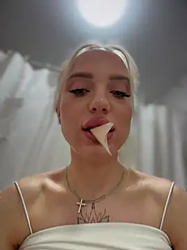 pinkstar_'s cam snapshot