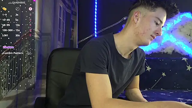 SirReed's cam snapshot