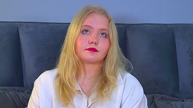 EmilyEvanse's cam snapshot