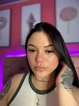 Megaan__More's cam snapshot