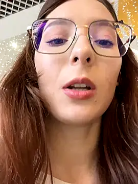 LilluKatten live sex cam