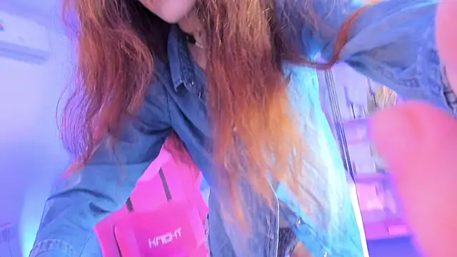 MilaStoyne live sex cam