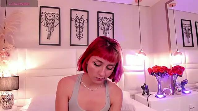 dafnne_hall's cam snapshot