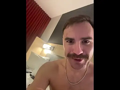 bobbyatx's cam snapshot