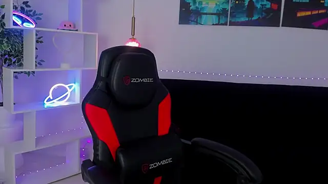 KiraHolli's cam snapshot