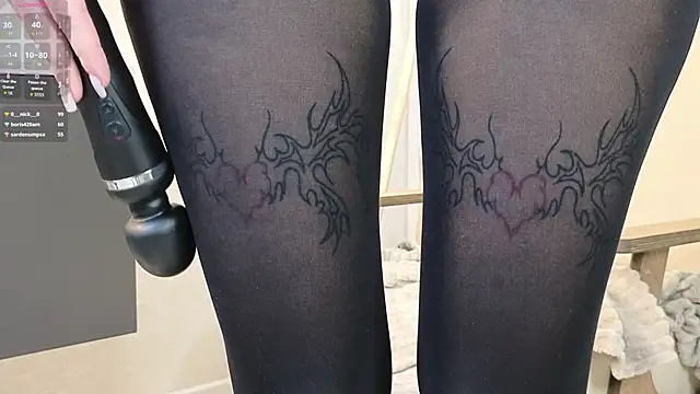 ToyaBosques's cam snapshot