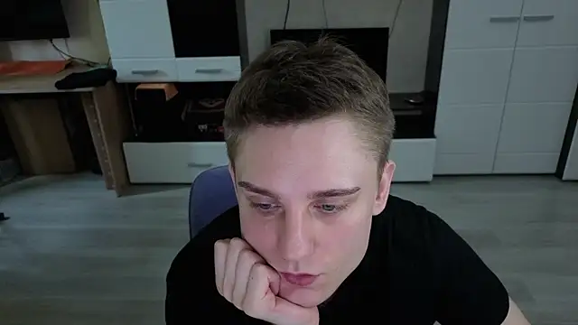 angryzan's cam snapshot