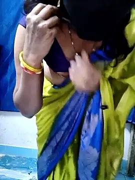 deepa-telugu143's cam snapshot