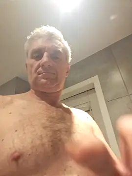 Vintermelon2 live sex cam