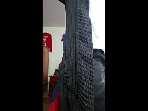 ALBEIROFOOTBALL1992's cam snapshot