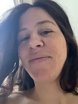 SuzieWanKenobi live sex cam