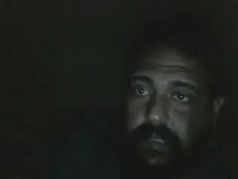 elpoop7305's cam snapshot