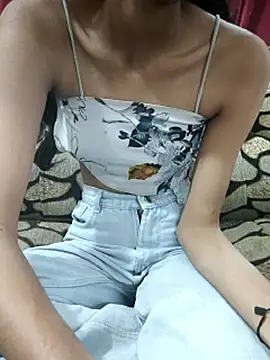 Its_me_Skyy's cam snapshot