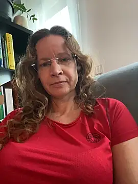 AnnikaRose live sex cam