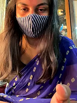 Haanikaur_saavi live sex cam