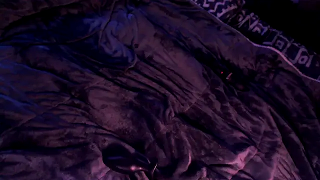 SpunsieLove live sex cam