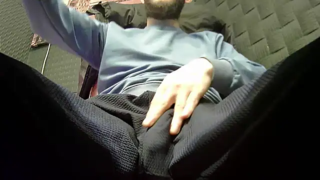 BigcockedTurk20cm live sex cam