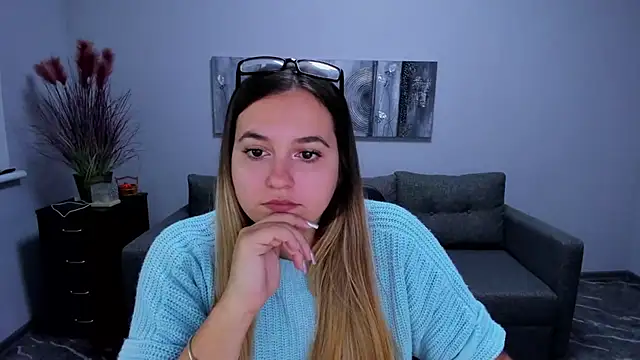 Maria_Bond's cam snapshot