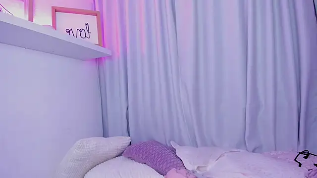 emmyheart7 live sex cam
