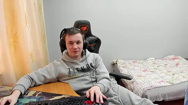 iliaskrislove live sex cam