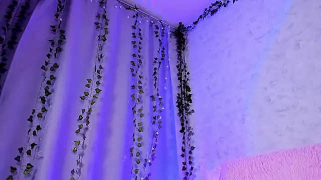 LuckySexyDoll live sex cam