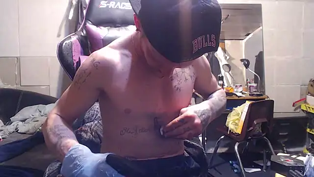 mastertrap live sex cam