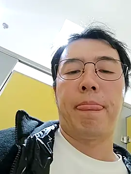 chinese_daddy live sex cam