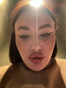 KiraSunshine's cam snapshot