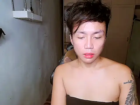 YourNikkieXxx live sex cam