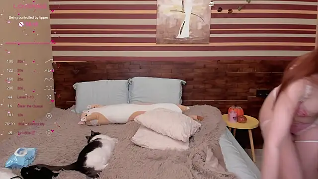 Milan_chikws live sex cam