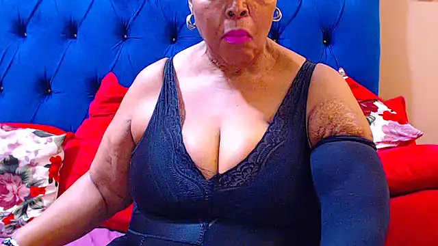 ebonycandy10's cam snapshot