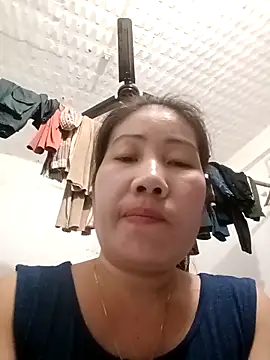 Reema_143's cam snapshot