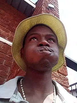 younggblackkCOCK19 live sex cam