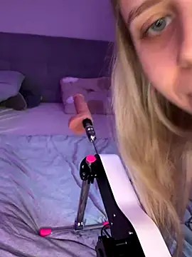 lunawolf21 live sex cam