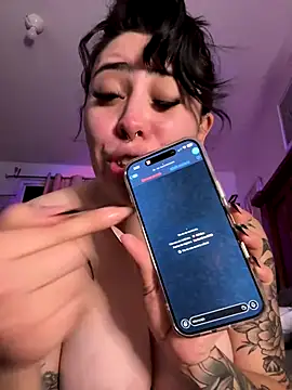 Draculona-666 live sex cam