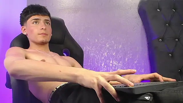 MateoMitchell live sex cam