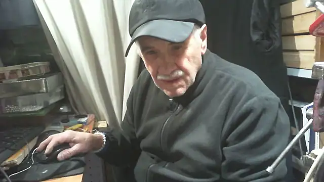 nonnomaturobisex live sex cam