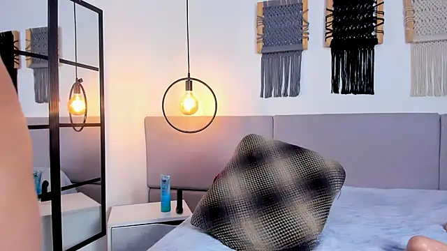 Sweet_camille live sex cam