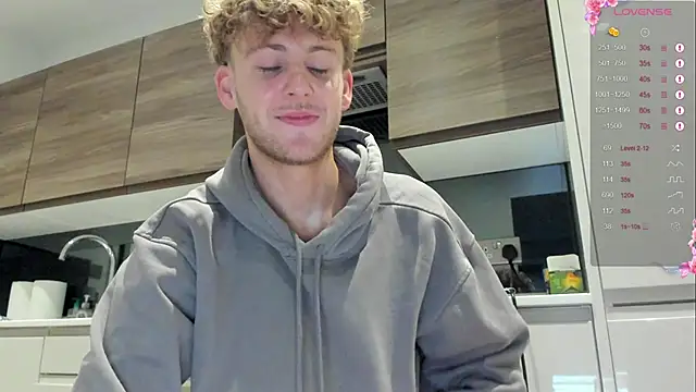 DominantAlex18 live sex cam