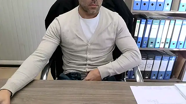 Evasionee live sex cam