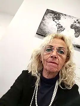 clarabell4 live sex cam