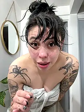 Draculona-666 live sex cam